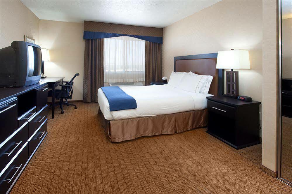 Holiday Inn Express Hotel & Suites Albuquerque - North Balloon Fiesta Park By Ihg Exteriör bild