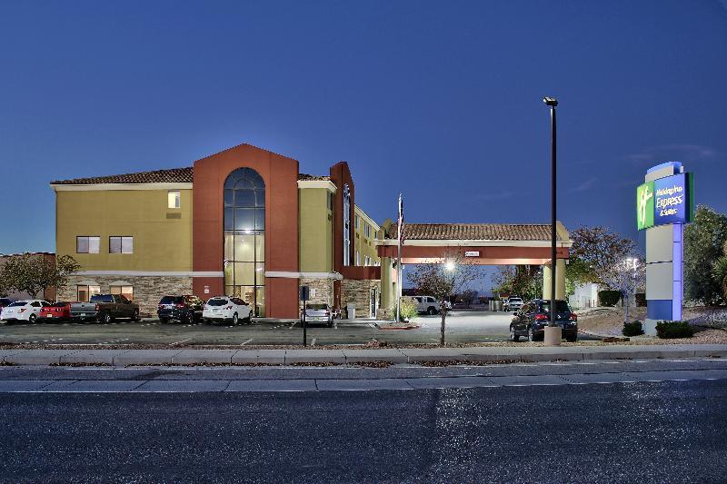 Holiday Inn Express Hotel & Suites Albuquerque - North Balloon Fiesta Park By Ihg Exteriör bild